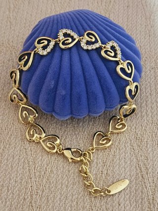 Pulsera de Oro Laminado 14k con Corazones