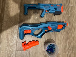 2 Pistolas Nerf Elite 2.0