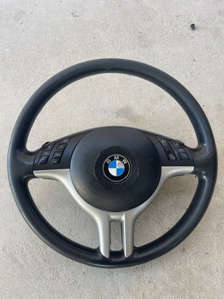 Volante BMW con airbag
