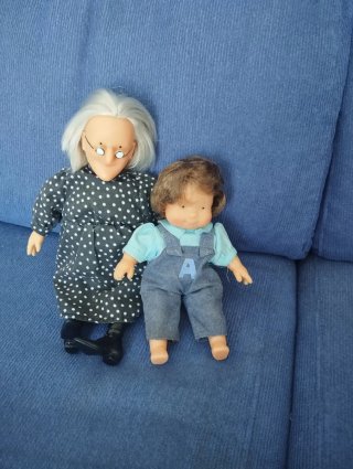 Muñecas La Bruja Aburrida y Ana