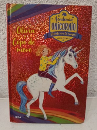 Olivia y Copo de Nieve