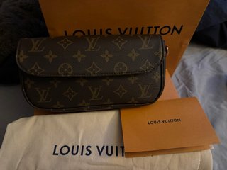 Bolso Sling Louis Vuitton