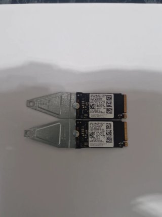2 Discos SSD Samsung 512GB NVMe
