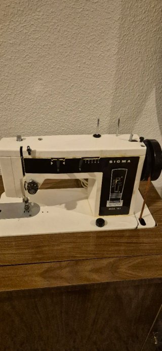 Máquina de coser Sigma 161