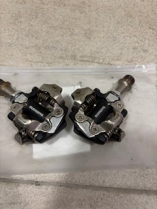 Pedales Shimano XT