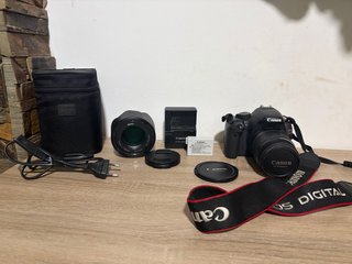 Kit de fotografía Canon EOS 550D + 2 objetivos + m