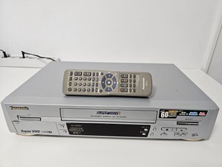 Panasonic S-VHS NV-HS820