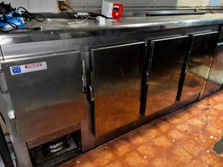 Nevera de Bar Arcos de Acero Inoxidable