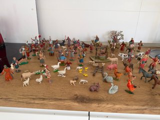 85 Figuras de Belén Navideño Años 80