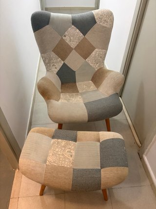 Sillón con Reposapiés Estampado