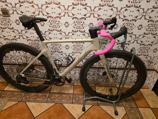 Bicicleta Gravel Scott Addict