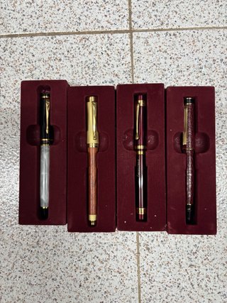 Collezione di 4 penne stilografiche