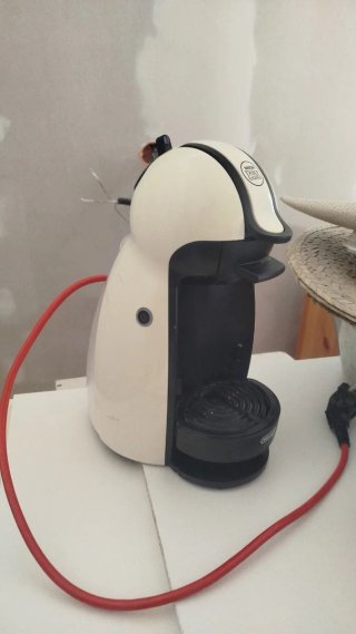 Cafetera Nescafé Dolce Gusto De'Longhi