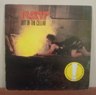 VINILO OUT OF THE CELLAR LP DE RATT COMO NUEVO