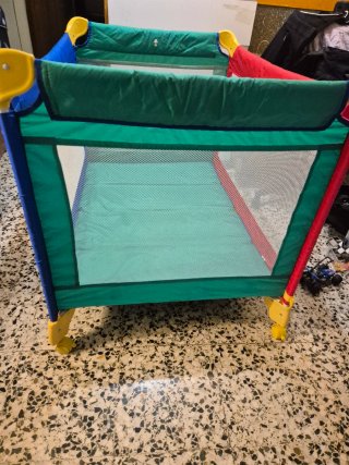Cuna de viaje para bebé