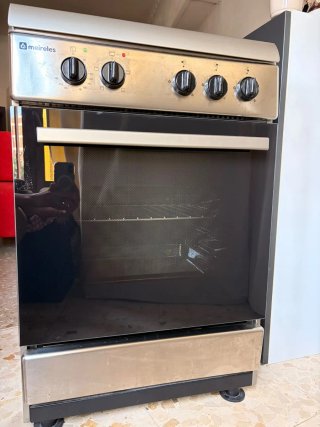 Cocina con Horno de Gas Meireles