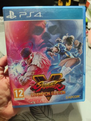Street Fighter V Champion Edition (PS4)