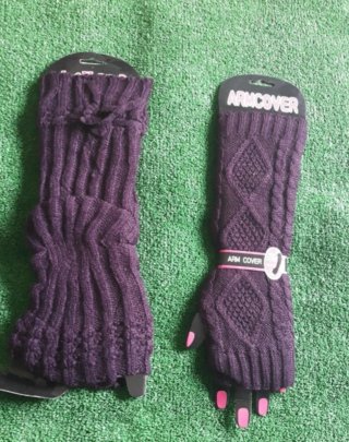 Set de Mitones y Calentadores Morados