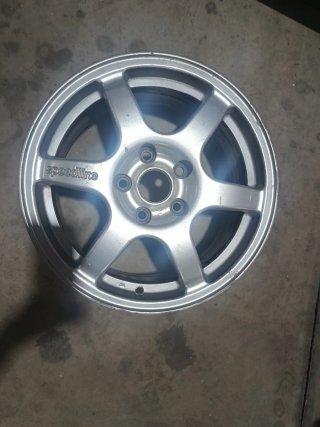 Llanta Speedline 16 pulgadas