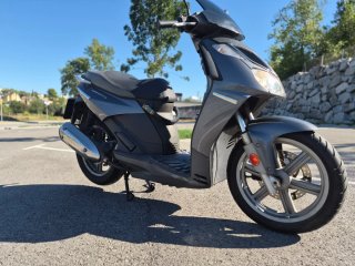 Aprilia Sport City 125 (2008)