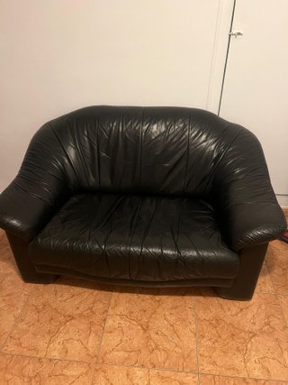 Sofá de 2 plazas de piel negro