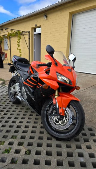 Honda CBR 600 RR Sport