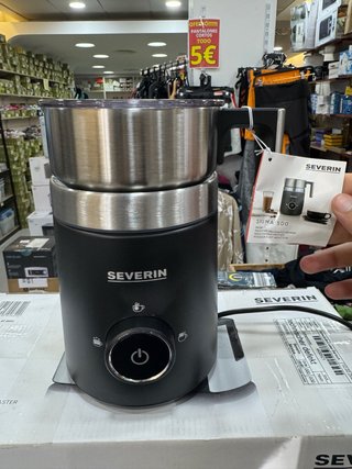 Espumadora de leche Severin 500