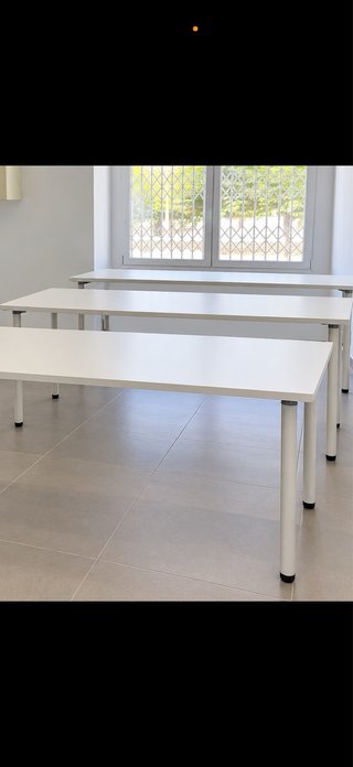 Mesa Blancas de Oficina