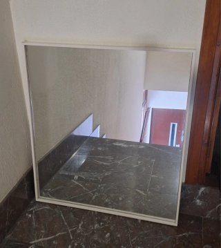 Espejo con Marco Blanco