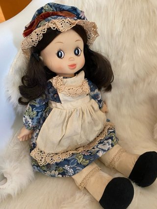 Muñeca de Famosa años 70