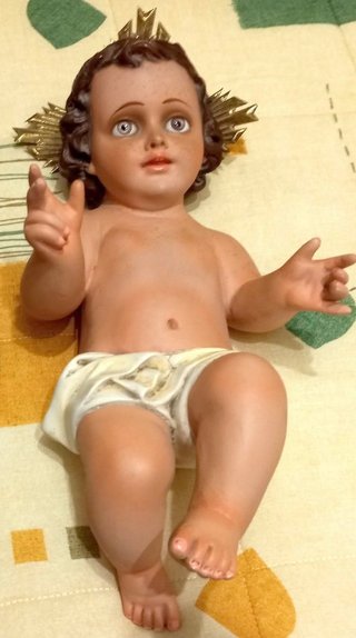 Niño Jesús de Porcelana con Ojos de Cristal 1960