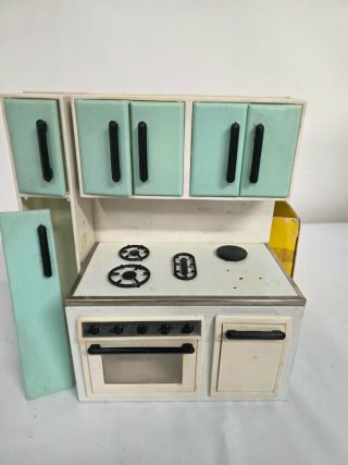 Cucina giocattolo vintage anni 60