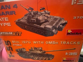 Lote 2 Maquetas MiniArt T-55 Escala 1/35