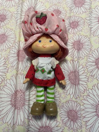 Muñeca Tarta de Fresa