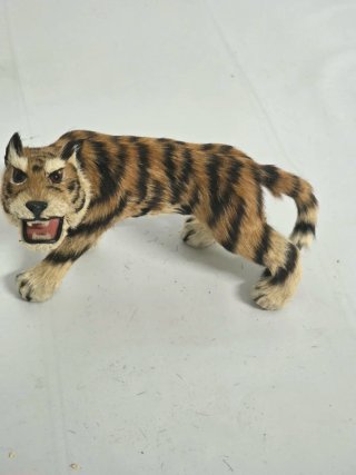 Statuetta tigre vintage artigianale