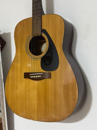 Guitarra Acústica Yamaha