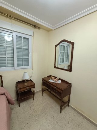 Conjunto Dormitorio Cama 105x190 y Muebles