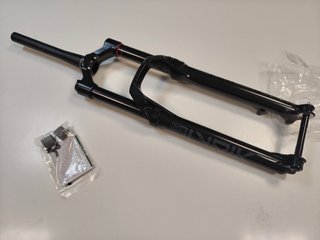 Horquilla RockShox Lyrik [NUEVA]