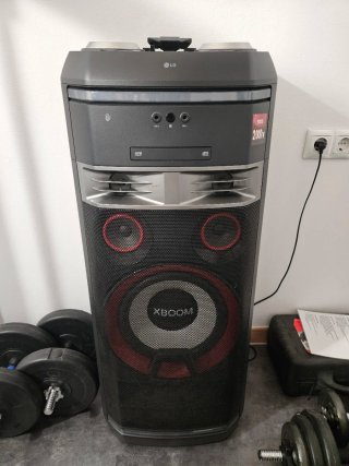 Altavoz LG XBOOM OL100 2000W