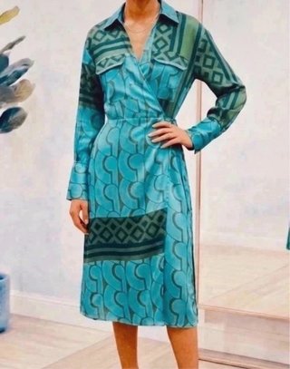 Vestido midi satinado Mango (Talla S)
