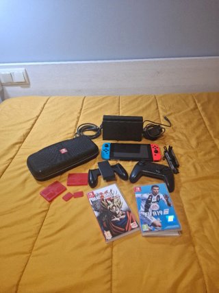 Nintendo Switch con accesorios y juegos