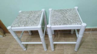 Set de 2 Taburetes de Madera y Mimbre