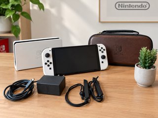 Nintendo Switch OLED - Modello Bianco (Impeccabile)
