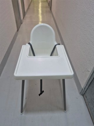 Trona para bebé blanca