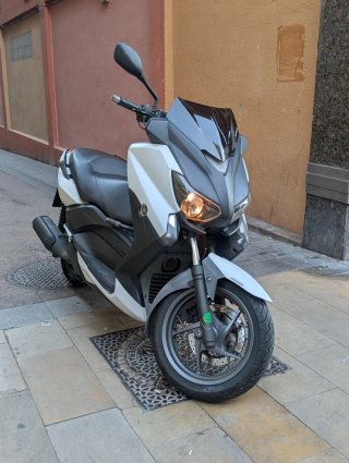 Yamaha Xmax 250 ABS