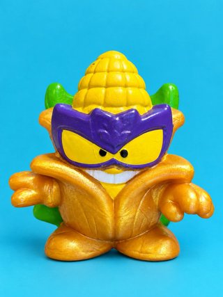 Figura pvc SuperThings KFC Golden Corn