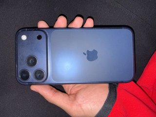 iPhone 17 Pro Max Azul
