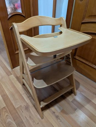 Trona Evolutiva de Madera Hauck