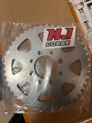 Corona 46 Dientes Kawasaki Z125 Pro