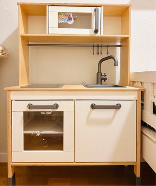 Cocinita de madera para niños